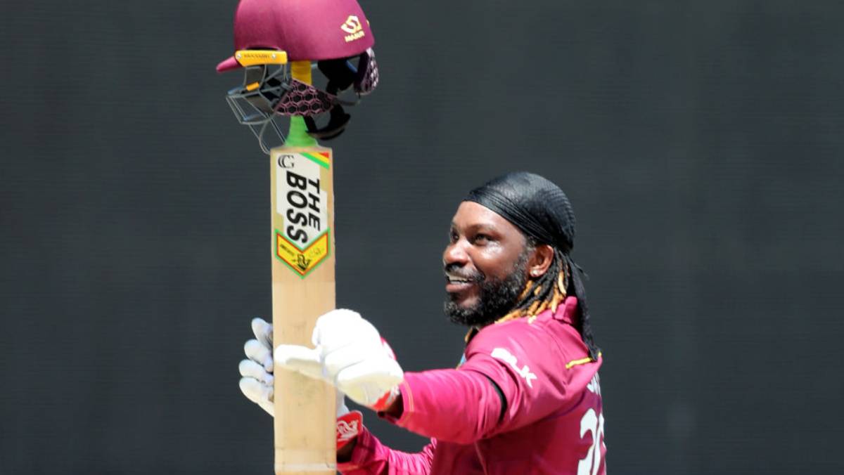 Chris Gayle powers back to form as West Indies