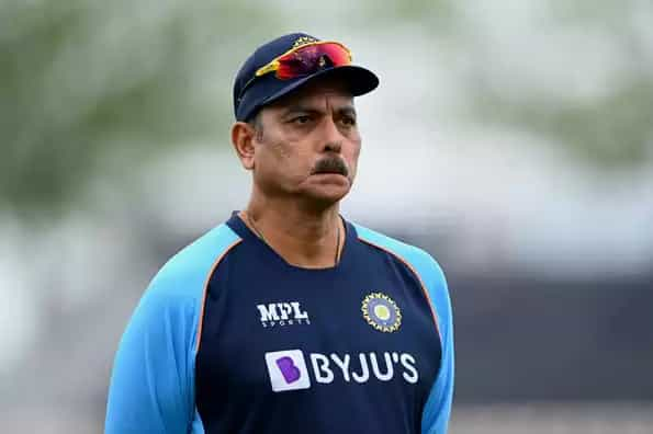 Ravi Shastri, India support staff put under isolation